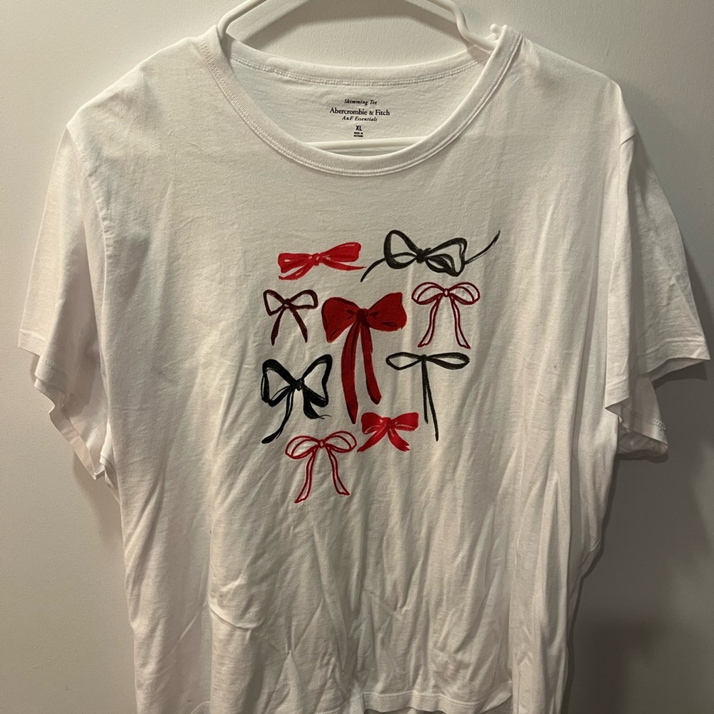White Baby Doll Tee with Red and Black Bow Design